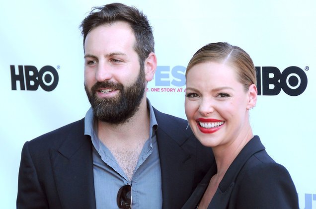 billboard's tweet photo. Katherine Heigl &amp; Josh Kelley are expecting! 🍼 https://t.co/leXBP55dZt https://t.co/iYrOac5EYL