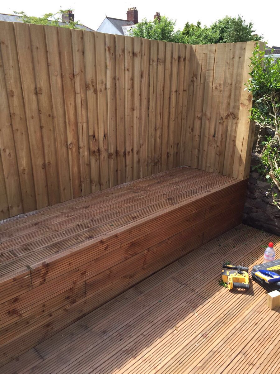 powell_dom3's tweet image. Lovely job from the boys @D_CPlastering #newdecking