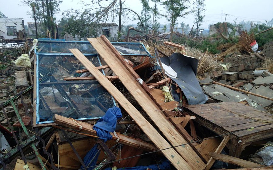 RT_com's tweet photo. 78 killed, 500 injured as storm rips through eastern China (PHOTOS) https://t.co/IZKWtuP72V https://t.co/ItrqnpGRca