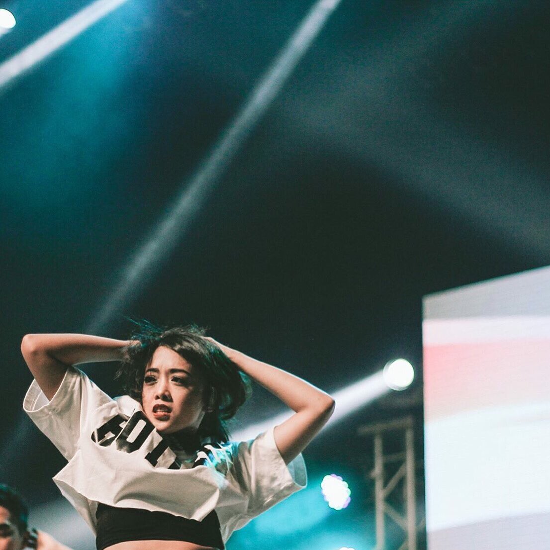 labbjaniola's tweet photo. Dance like it's heaven on earth. π
(c) Taryn Navarro
#BrewingPoint https://t.co/wMN6MJmBXJ