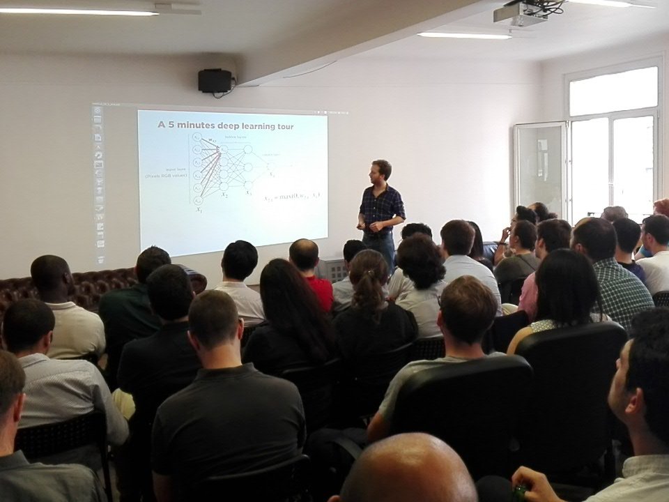 FrenchData tweet media