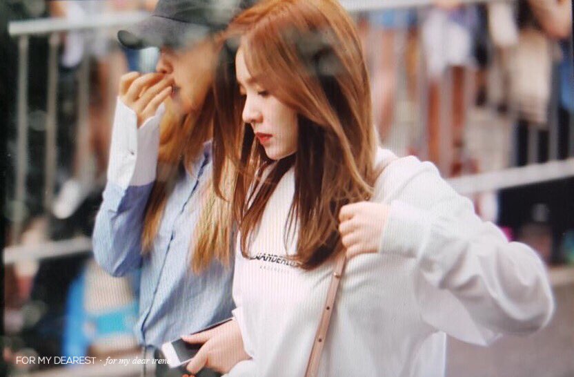 dearest_0329's tweet photo. 160624 뮤직뱅크 출근 💜 #아이린 https://t.co/QxAAPfxf0h