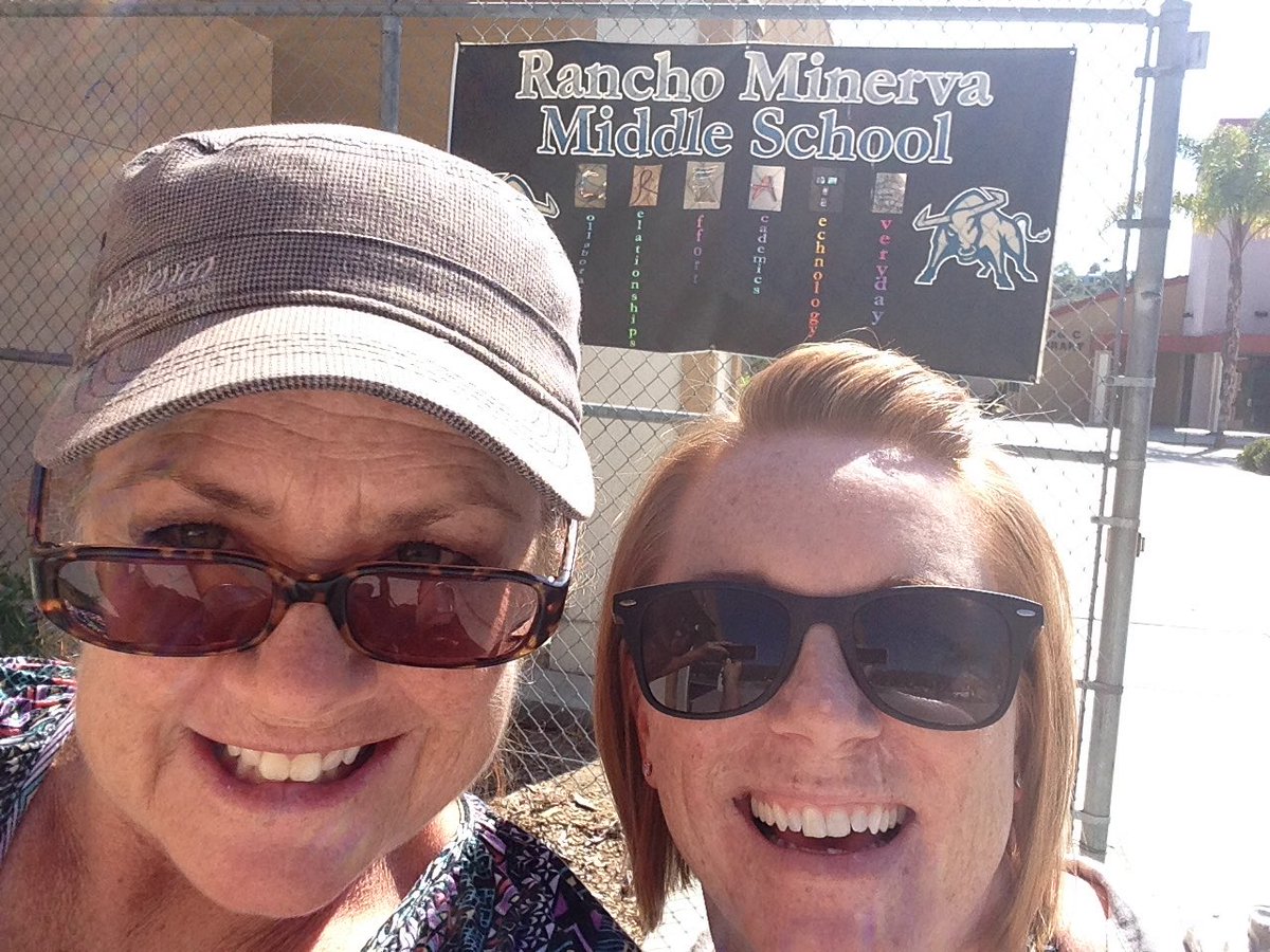 tammycre8's tweet photo. End of cue rockstar camp vista so fun! Brain is full! @tekoamc #cuerockstar https://t.co/JQo85UTkR3