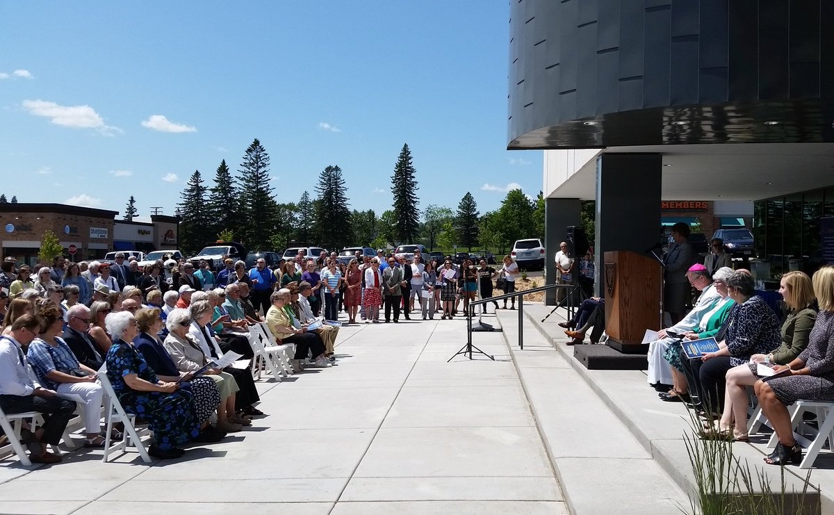 StScholastica's tweet photo. Ribbon Cutting Day is here for our Health Science Center! https://t.co/ZvlKqYqWBw