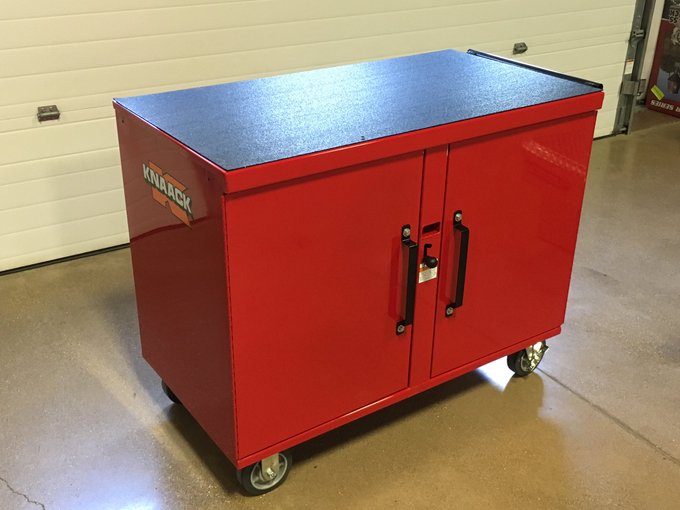 Watch Tony Stewart's leaked NSFW photo on TwXstars