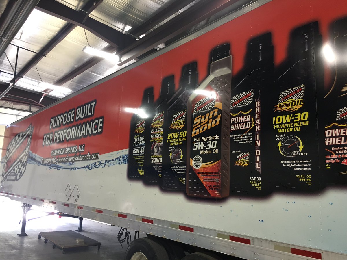 Impact4800's tweet photo. A beautiful trailer wrap nearing completion for our friends @championoil contact us for all of your graphic needs https://t.co/LmYuJsmKjf