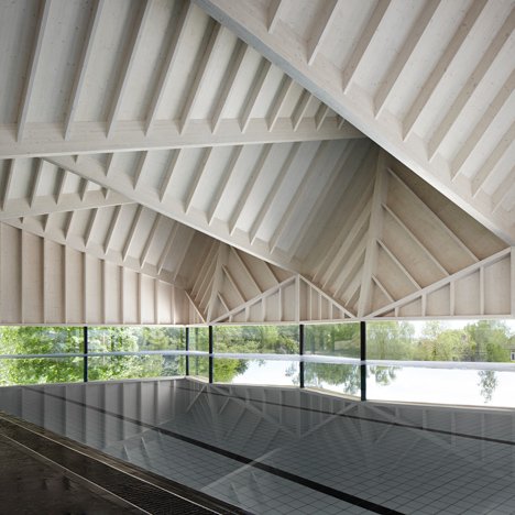 BuildTailormade's tweet photo. Can well designed #school #buildings offer more inspiration to #students? Alfriston School wins a RIBA award! https://t.co/GpD0JcCtJt