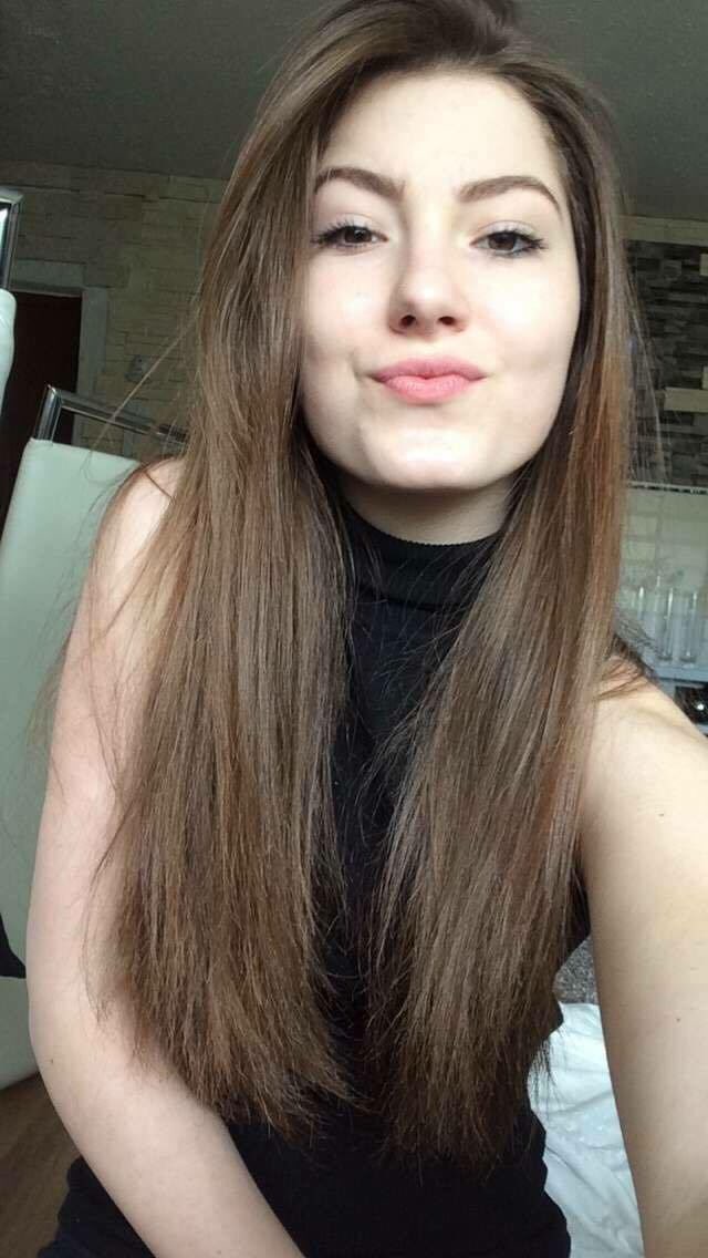 MCNiallerBro's tweet photo. "Zacytuj tego tweeta ze swoim selfie, każdy kto da rt uważa że jesteś piękna 💞" https://t.co/RprQgs7Ike