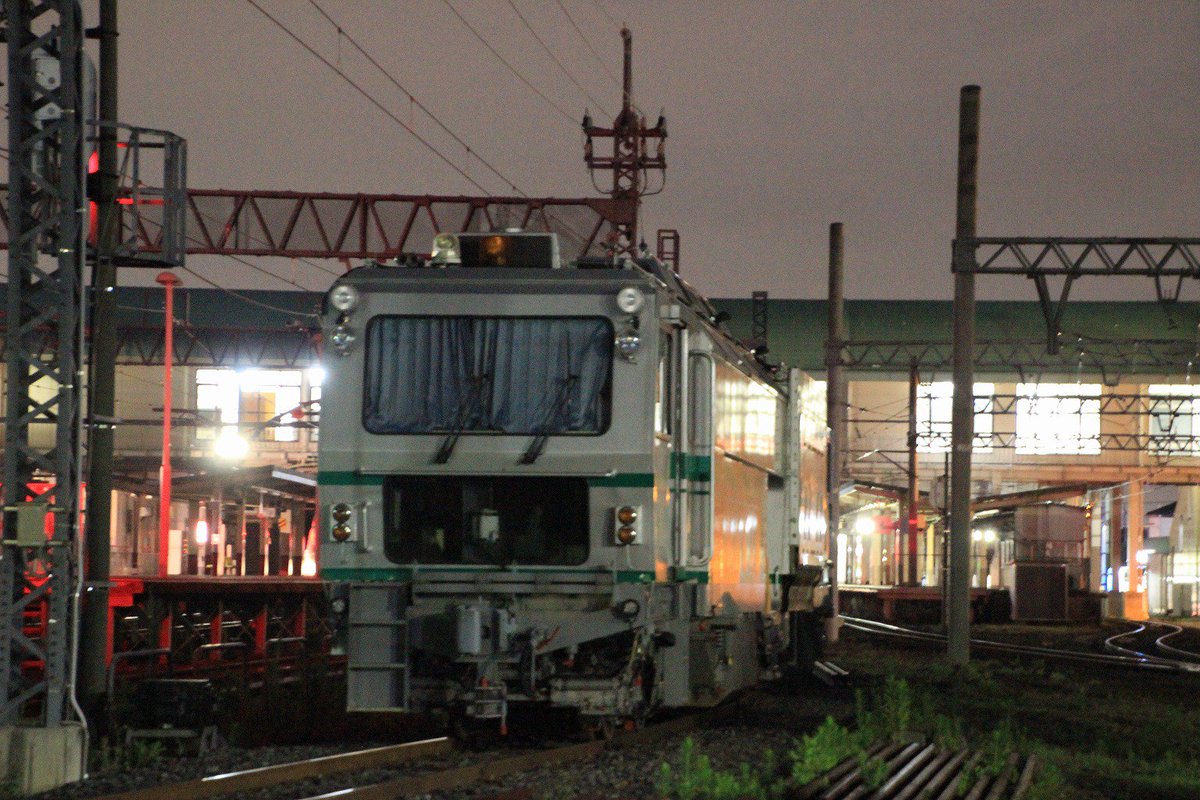 Akkiy Ar Twitter 6 23深夜東武スイッチマルタイ1号車 東上線寄居駅 にマルタイがいるということを聞きつけ もしやと思い遅くに仕事が終わってから熊谷で張っても一行に来ないので羽生駅に行ってみたら既に移動後でした 秩父鉄道を走る東武のマルタイ見たかった