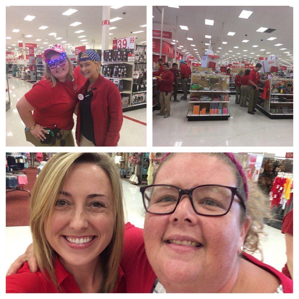 ErinHoffmann2's tweet photo. We love our Midway team!! #smarthuddle 🤓#energeticandengaged @TiffMisk @DahlbergDerik @trsipple @CristinErdman https://t.co/hzRN9MYqCv