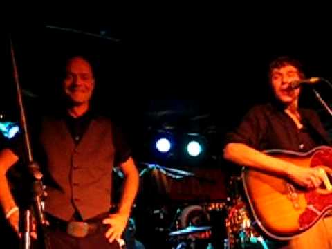 CBCAfterdark's tweet photo. Listen to @joelplaskett's touching tribute to #tragicallyhip's Gord Downie https://t.co/8W9kyuzJ8p #CourageForGord https://t.co/hK0vKkEaFc