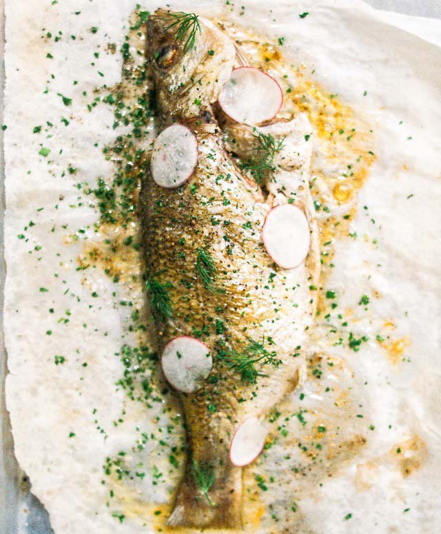 Chef_Rouge's tweet photo. Whole Baked Fish at Home - https://t.co/dYs5TAkCOt https://t.co/qiPqN9wEm7