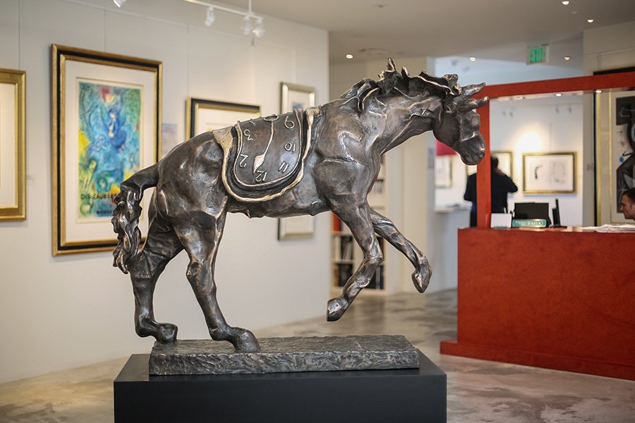 LoveBevHills's tweet photo. Admire 12 #SalvadorDali sculptures up-close at @TwoRodeoDr thru Sept 23. Info: https://t.co/TzMJWmP3f1 #Dali2Rodeo https://t.co/cT7P5FceVw