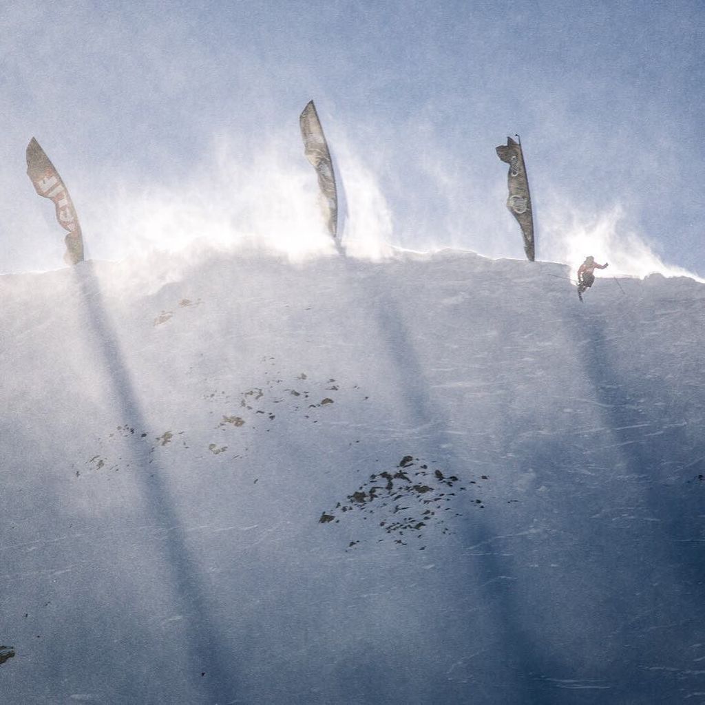Droppin' into something fierce. #Freeskiingworldtour #Bigsky #Headwaters 📷 @amyjimmerson ift.tt/28Qyv57
