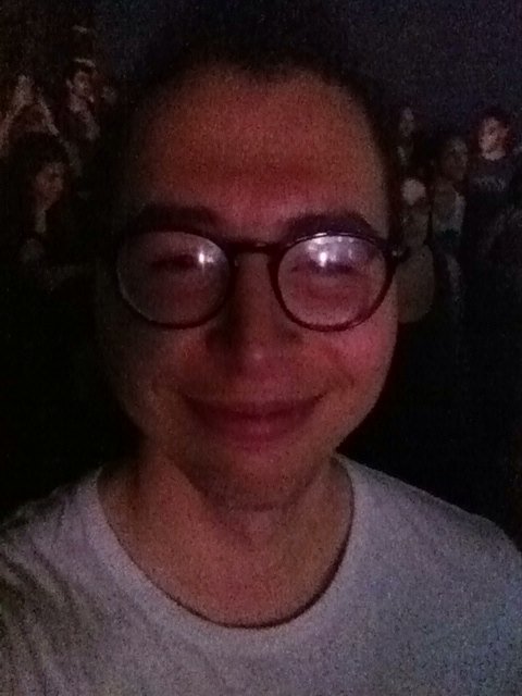MehdiElAtmani's tweet photo. Moi quand ça joue la trompette #ElectroShock https://t.co/3oXJnRHLtq