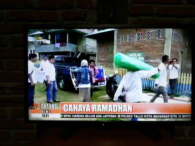 Berbagi berkah di Bulan Ramadhan 1437H bersama <a href="/Madrid_Polman/">PRMI regional Polman</a> #Ramadhan #Kareem <a href="/Madrid_Indo/">Peña Real Madrid de Indonesia</a>