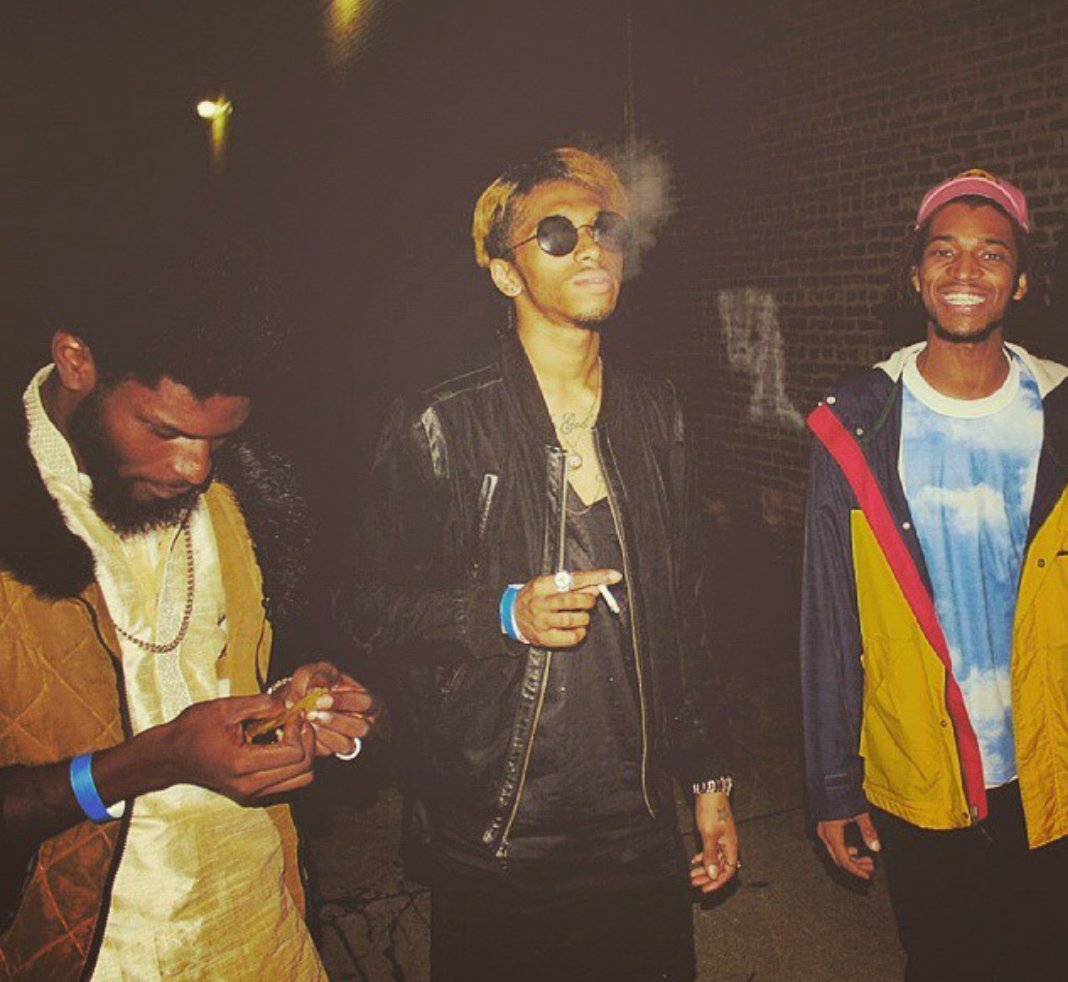 BigDracoWeezus's tweet photo. CLASSIC: Weezus x TroubleBoyz #DripGVNG #Throwbackthurs https://t.co/sePn32iccy