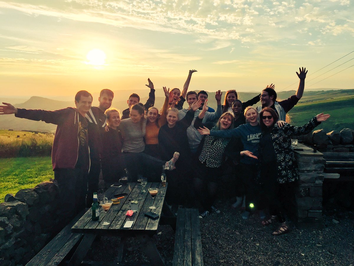 _WeAreNow's tweet photo. Wonderful day with wonderful people #classof2015 #LYNXLife @creative_kick @Waggle_Dancers @AimeeStapleton1 https://t.co/w5d3aXgDG7