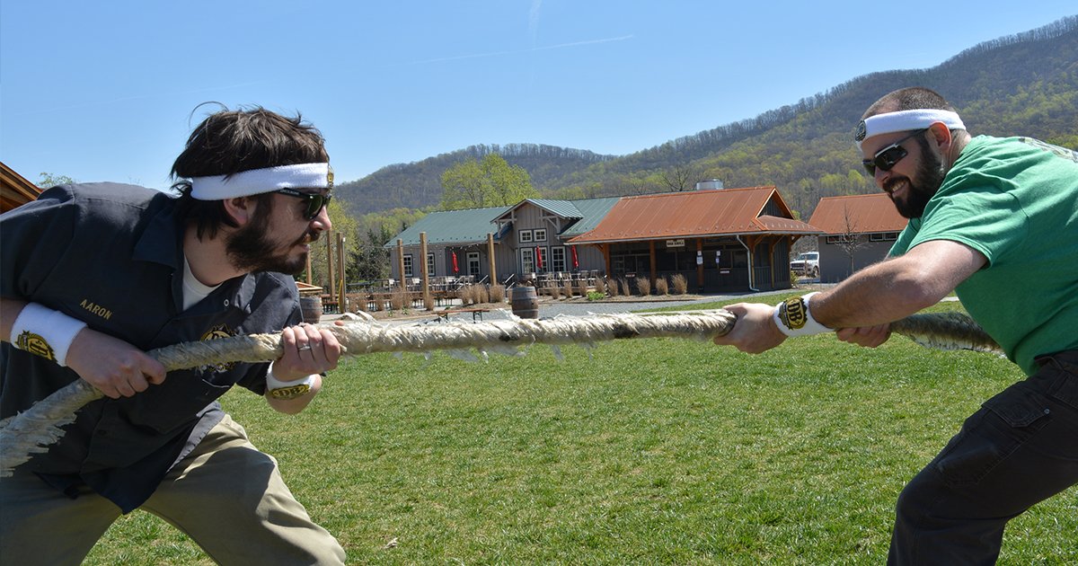 dbbrewingco's tweet photo. #Beer Olympics THIS Sat at Basecamp. Compete for chance 2 win sweet prizes https://t.co/rM5FPwWg2f #DBdaypack https://t.co/MAEkUNHLis