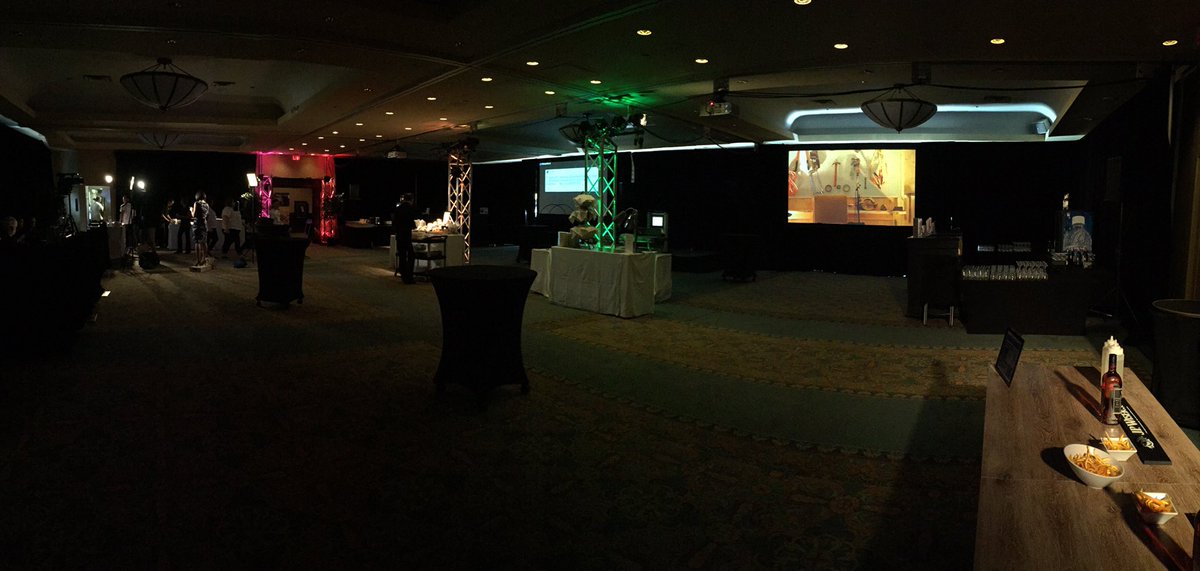 hotel_halifax's tweet photo. T-1hr to doors opening for #DeltaRALH! @DeltaRALH @HabitatNS https://t.co/TDHNDolpDY