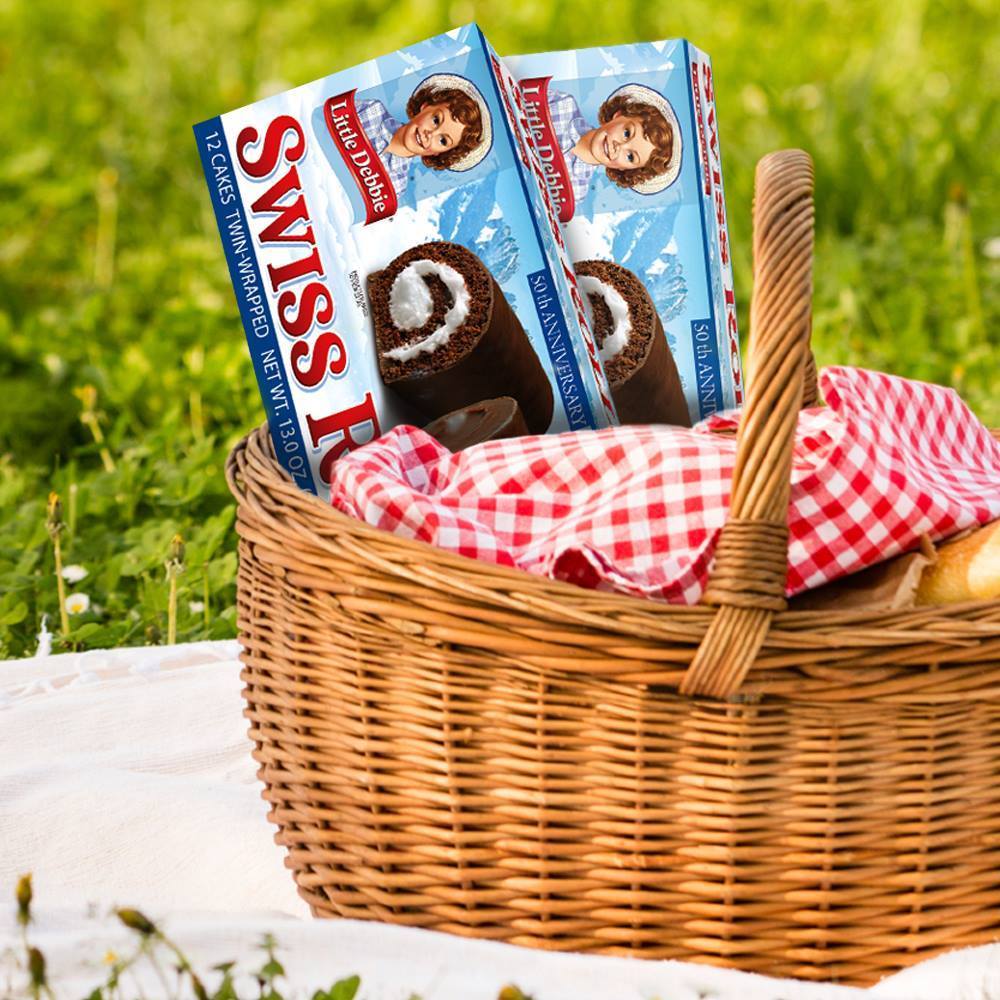LittleDebbie tweet picture
