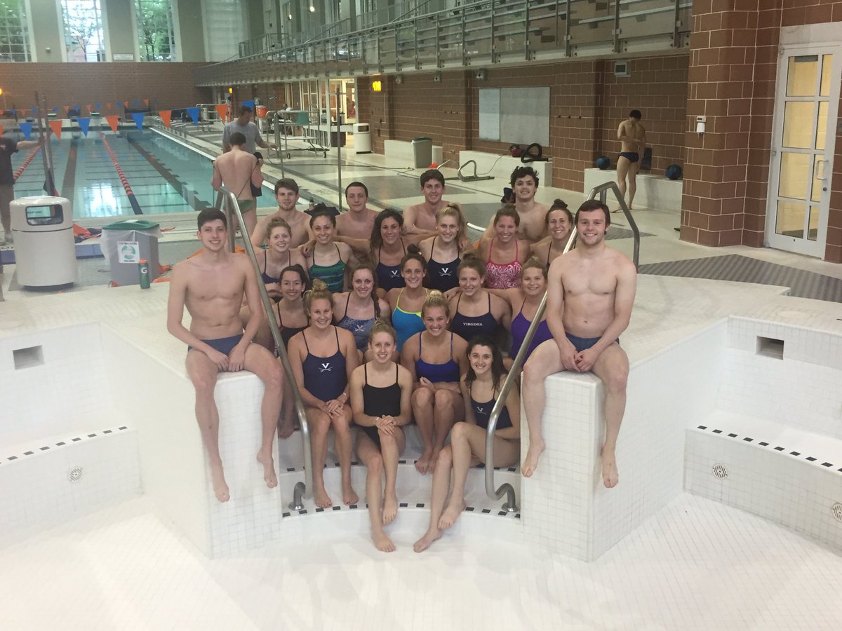 Boss_Frog_H2O's tweet photo. The #omahoos are ready 2 roll! Olympic Trials here we come! @JeffWhiteUVa @uvaswimdive #25deep πͺπ¦βοΈ https://t.co/j4OUDysNlU
