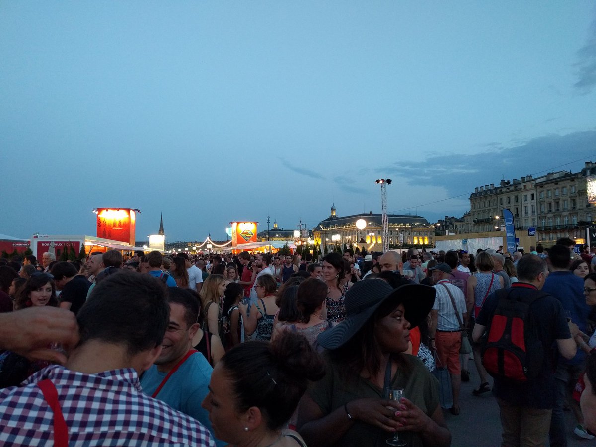 Nous vous souhaitons une belle fête du vin ! #bflv #bordeauxmaville #vin #gastronomie #bordeaux