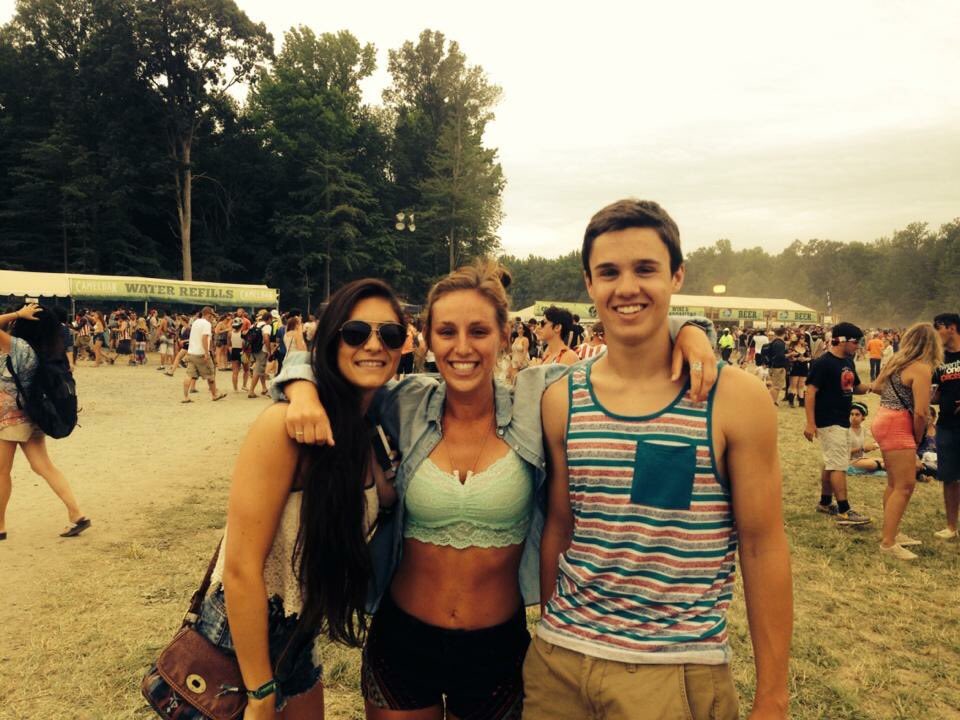 sarabethlinn's tweet photo. β€οΈπ @phoebedelpizzo #firefly2014 https://t.co/ORuk0U8gaD