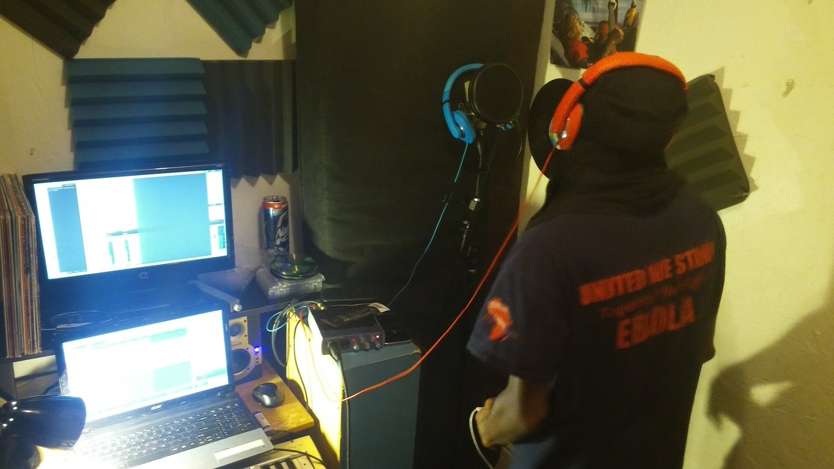 dematrey's tweet photo. My #Artists #ScroogeA&amp;R #Sire #StarHookz #SavageHookz #Grandchiefer  #TreezHookz #Jayflo #New #Music On The Way !! https://t.co/APWCzl7yDe