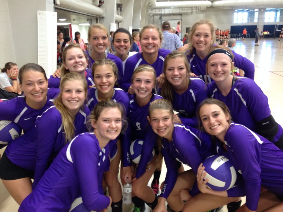 AlbanyVBall's tweet image. Pre-Breakdown Tournament at St. Ben's. Go Huskies!