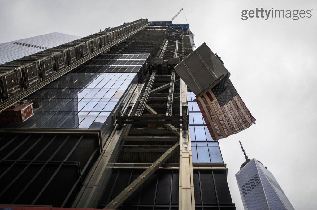 drewangerer's tweet photo. "Topping out" ceremony at 3 World Trade Center this morning #gettyimages #3wtc #3WTCToppingOut https://t.co/voaxvPwMfv