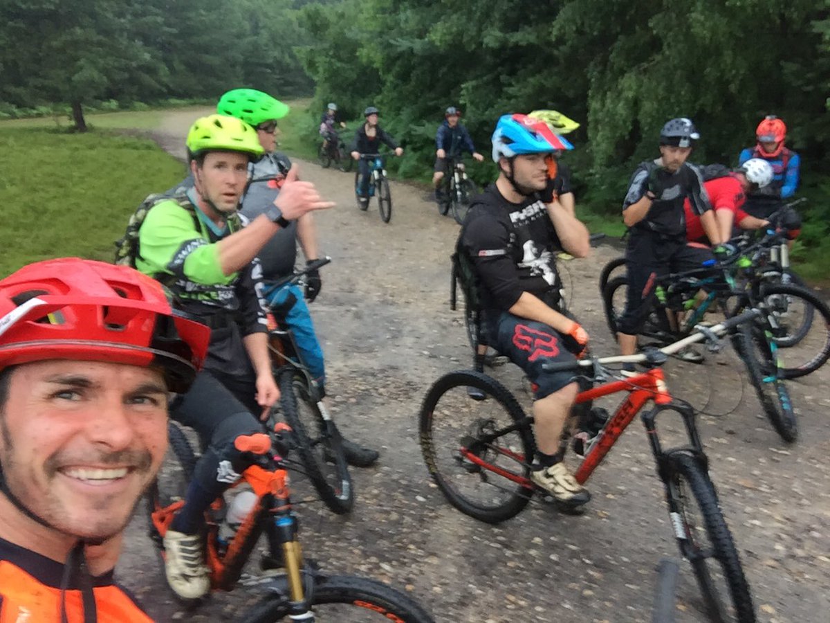 Cracking ride and guide this eve at swinley  <a href="/SwinleyBikeHub/">Swinley Bike Hub</a>  <a href="/GravityProject_/">GravityProject</a>  <a href="/AltonWrecking/">Alton Wrecking Crew</a> <a href="/CrankCycles/">Crank Cycles</a>