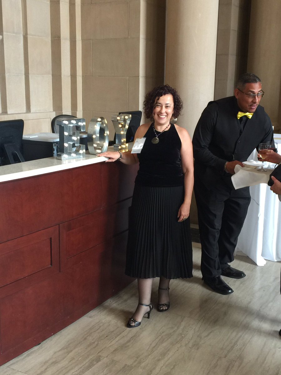 CatherineRadlo2's tweet photo. @EYDetroit celebrating entrepreneurs!   Jinny has arrived! @Brombergmi https://t.co/RbIpSgXRhs