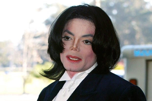 JamRockOne_Com's tweet image. Michael Jackson’s daughter defended him online after 13-year-old police report surfaces. Jamrockone.com