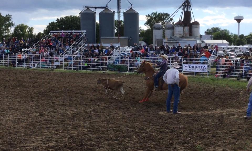Last week to apply for our #HighSchool / #College Rodeo Teams! Deadline is 6/30. ow.ly/3ZKc301zW0H