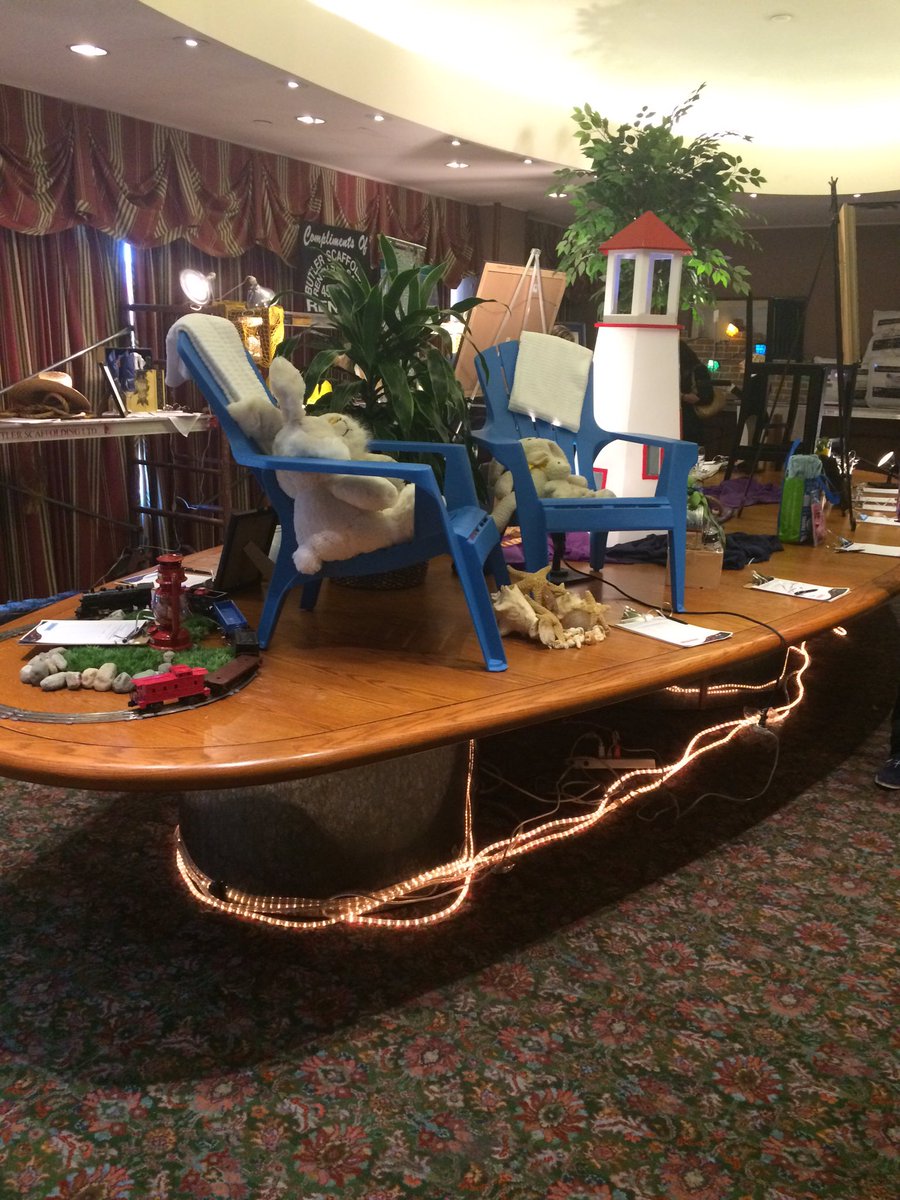 DeltaRALH's tweet photo. Come take a look at all of amazing items you can bid on in the auction room! #DeltaRALH https://t.co/FS8IqpwCRe