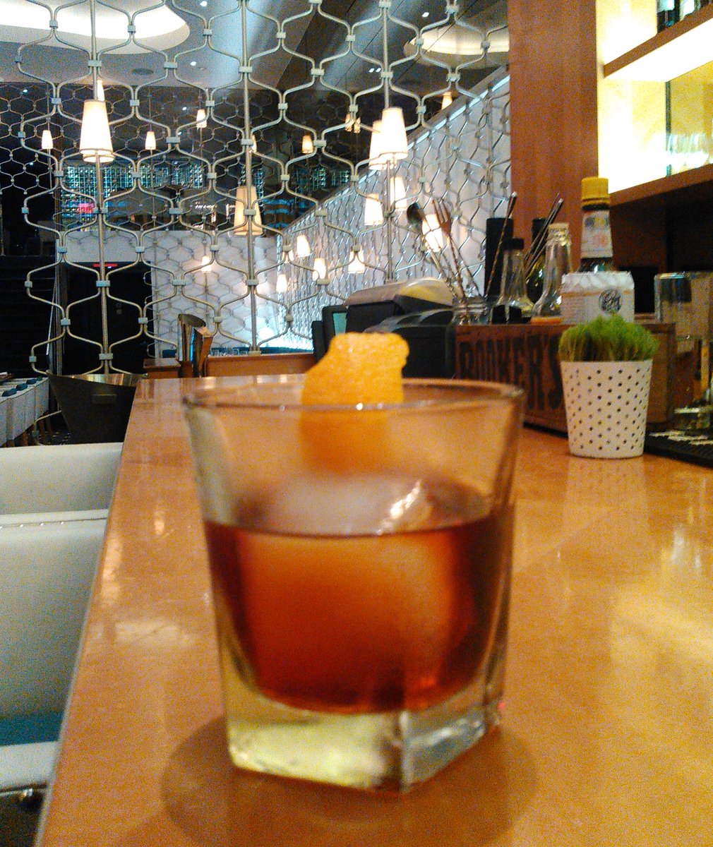nydistilling's tweet photo. The #delicious Amor Vitae Meae #Negroni at Vitae was the perfect #NYC afternoon #cocktail! @VitaeNYC #gin #Midtown https://t.co/se717WIoEr