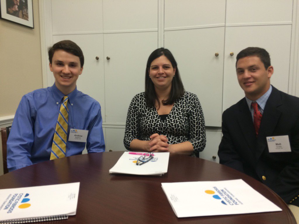 bethgrotta's tweet photo. Thank you Dana Miller for meeting with us and helping raise awareness about CF!  #CFadvocacy @CF_Foundation https://t.co/pJGPIHctqT