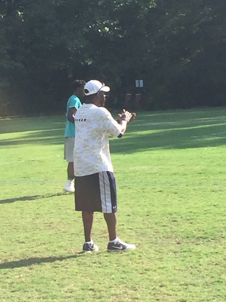 CoachWild15's tweet photo. @QBCountry ATL @joehamilton --Getting work done At the Big W in the heat #ManisGood https://t.co/QTF4PsmrJv