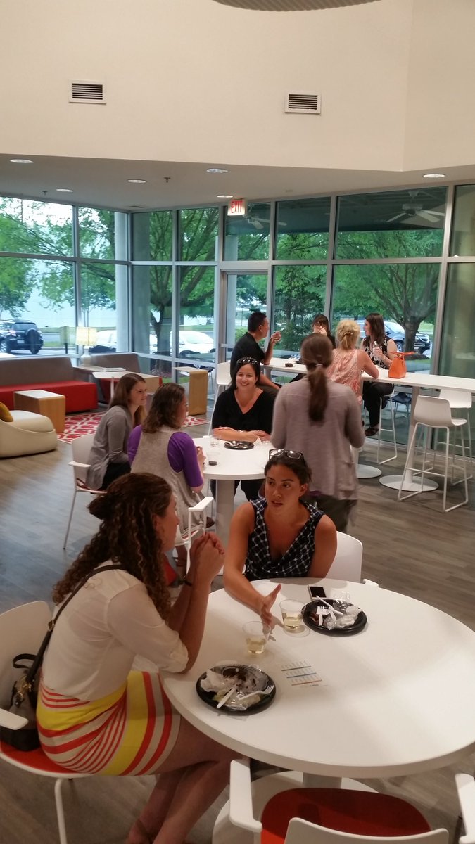 emwalser's tweet image. Creative geniuses enjoying a break. @StorrOffice @Designtex_Inc @Coalesse #pillowproject stay tuned for more