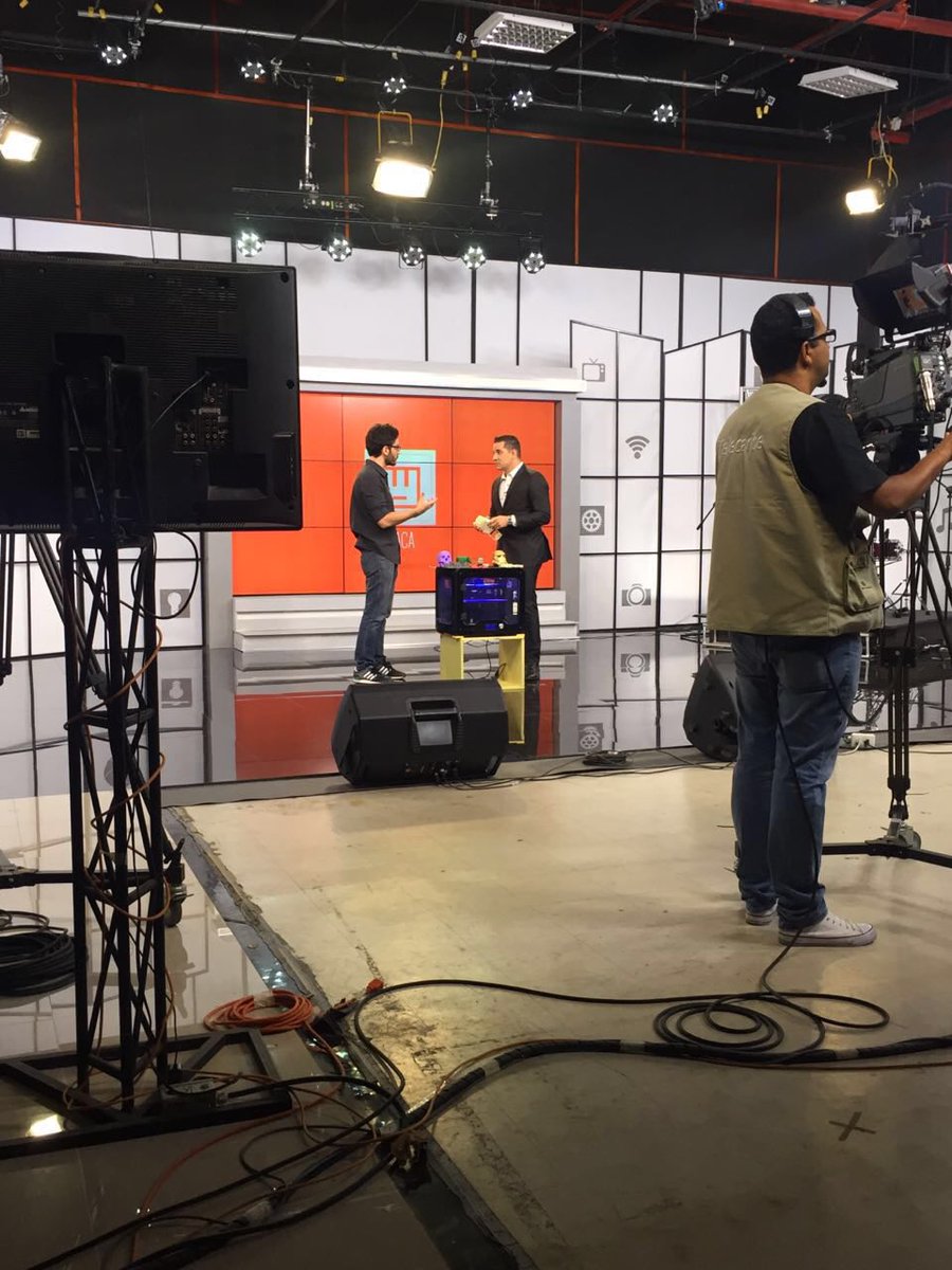 creadores3D's tweet photo. Sintoniza ya el programa @wacaoficial por el @telecaribe y mira la nueva prótesis que hemos hecho https://t.co/CZZPvn0FYJ