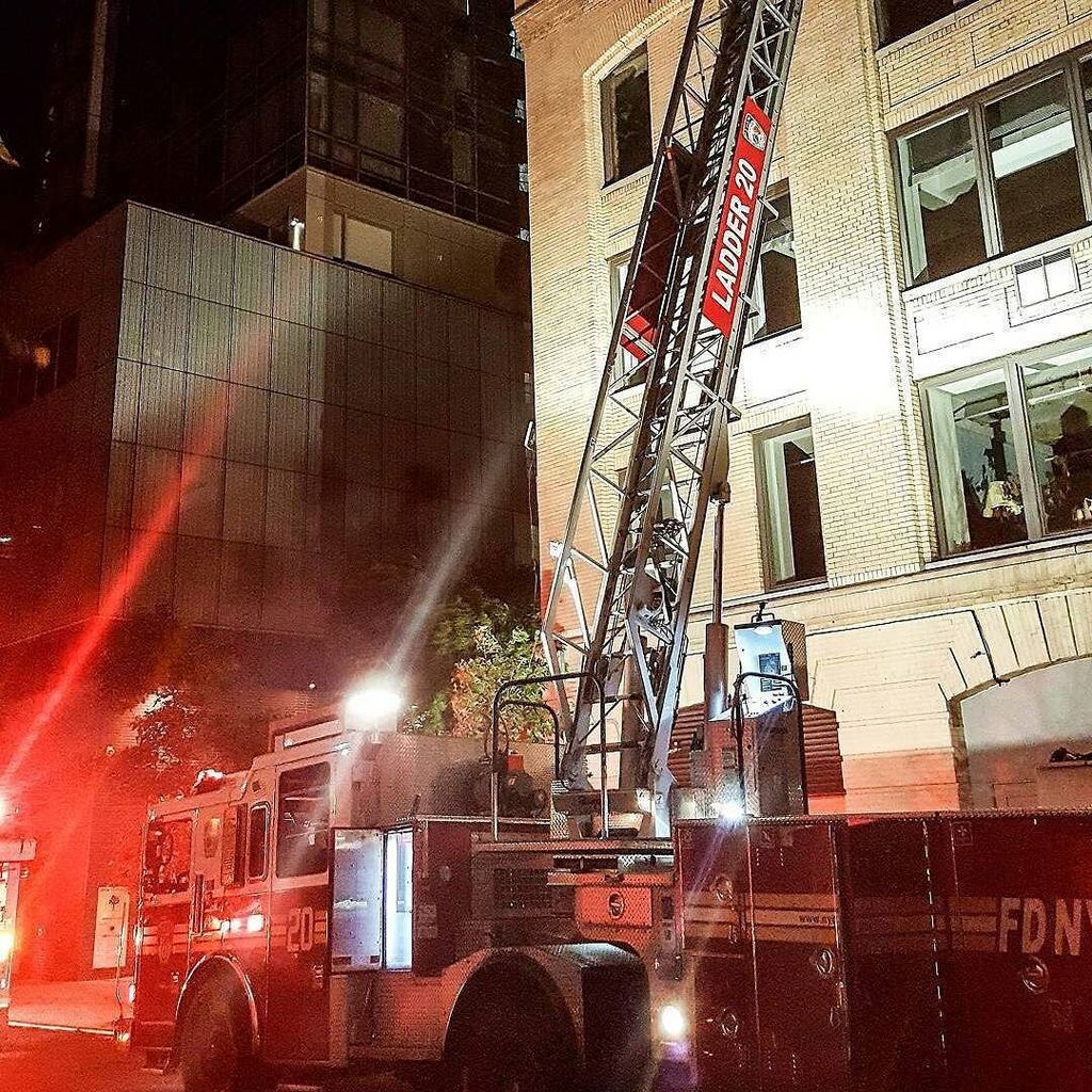 navrcos's tweet image. 🔥 FEATURED POST 🔥  @fdny24seven -  #ladder20
______________________________________ 🌟FINAL… ift.tt/291Us24