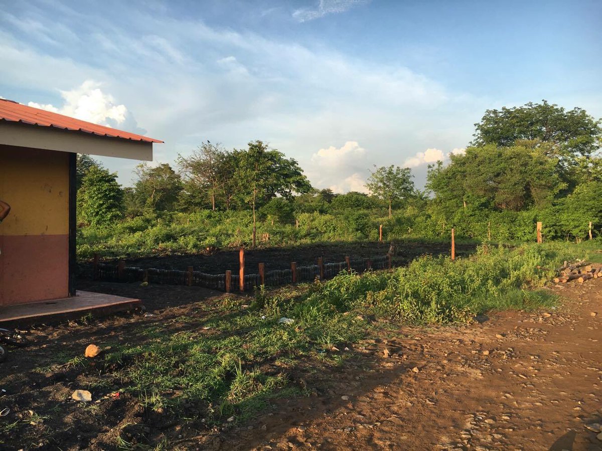 CWUGIVE's tweet image. CWU's Erik spent his time volunteering in Nicaragua!