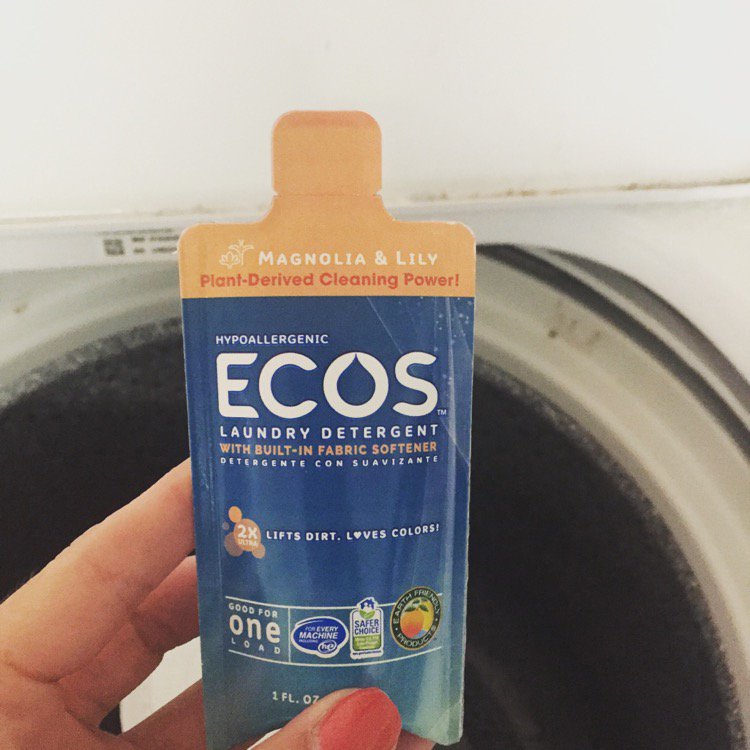 shellie823's tweet photo. Used this awesome sample I received from @influenster yesterday. Loved it! Thanks @ECOSclean #ECOS #DiscoverECOS https://t.co/bjaNyXxqau