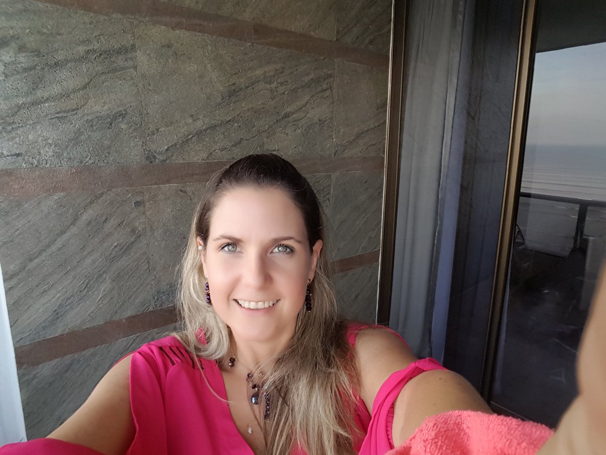 rubioraquel's tweet photo. #diseño e #instalaciónrápida #stoneflex #laminadepiedraflexible #unicaenpanama #estudiodediseño #Raquelrubio https://t.co/MeqyY177UU