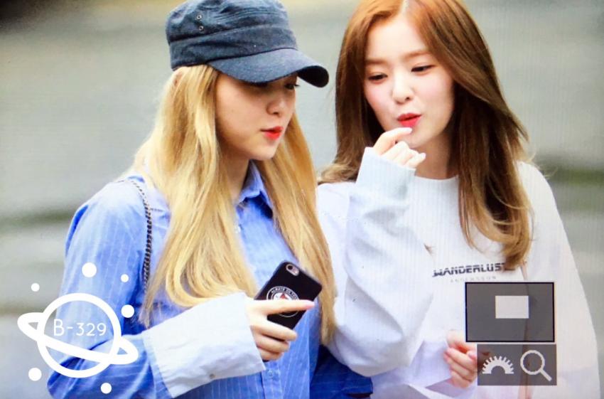 19990305Y's tweet photo. เคสคู่ของเยริกับแซรน😏 via_redjuhye0n https://t.co/uufVGok8y2