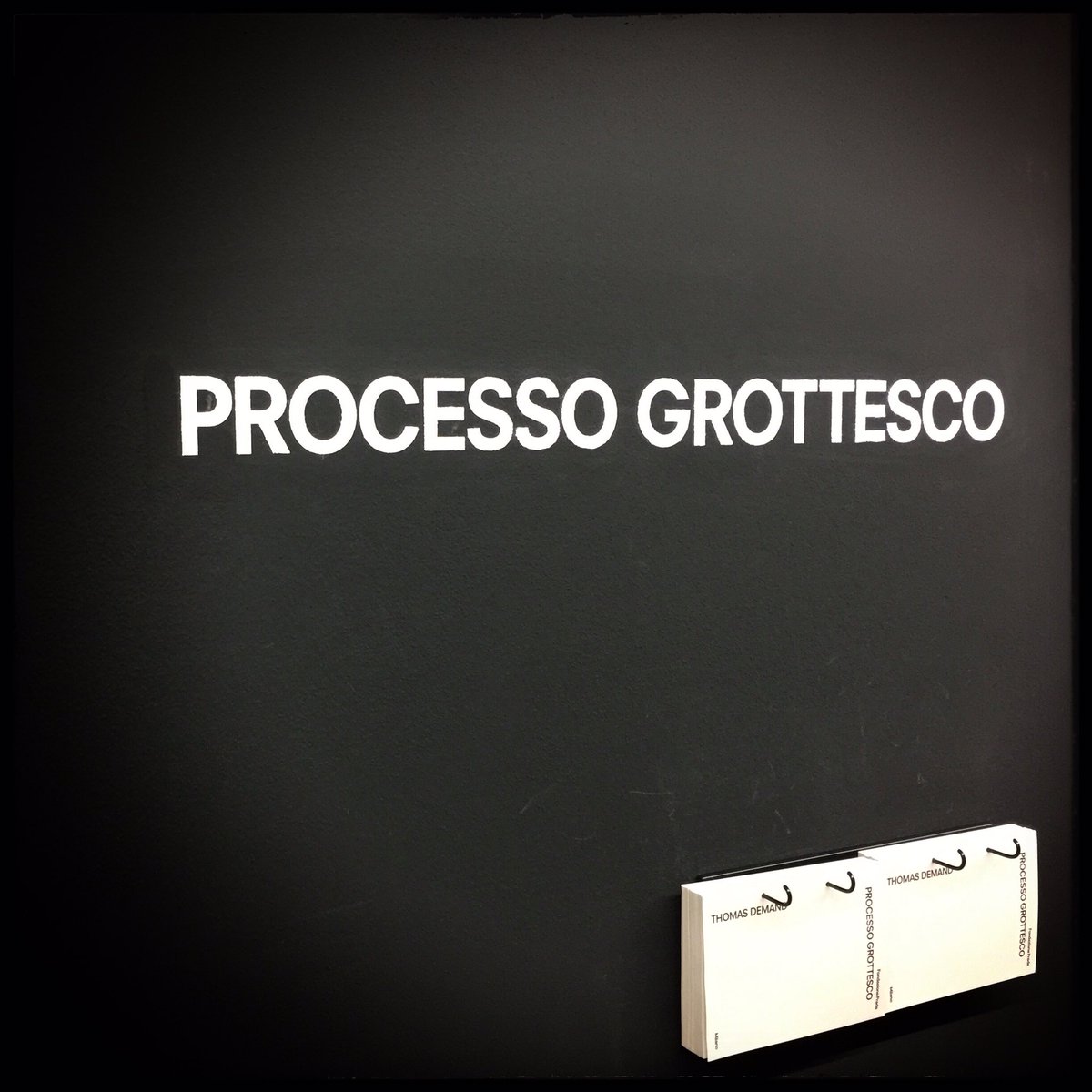 RicosheiMusic's tweet photo. #processogrottesco @FondazionePrada - so gross! :) https://t.co/vqR5LCxq7T