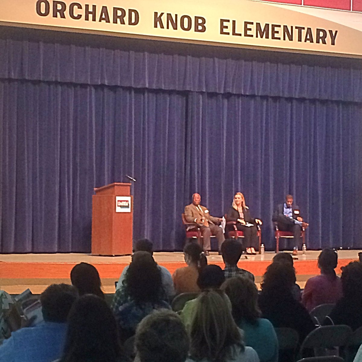 trobinsond4's tweet photo. A great debate for HCDE District 4 candidates! Thanks @UnifiEdHC for hosting! Go Tiffanie Robinson D4!! https://t.co/CH3piuZR6V