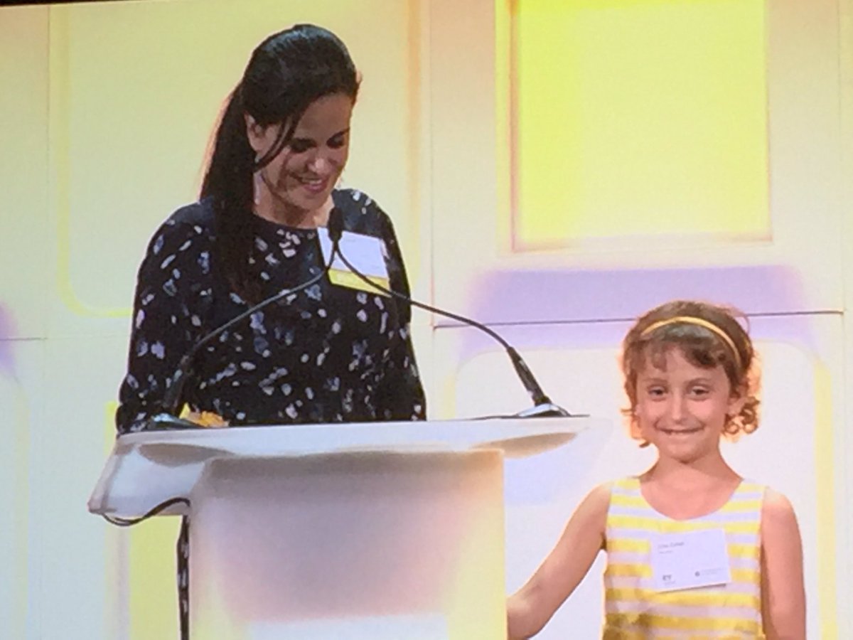 Zoe N. Anetakis tweet media