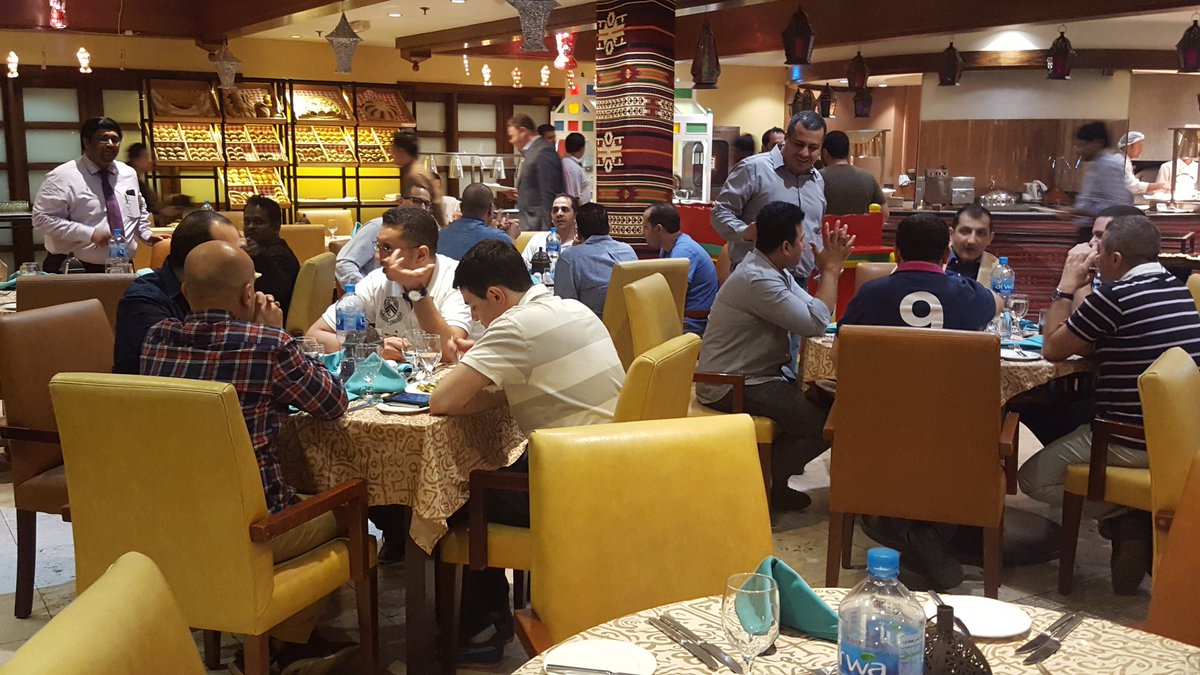 Ganesh_Valansan's tweet photo. #LogicomKuwait Ramadan Gabka🌙 for #CiscoKuwaitPartners with #CiscoKuwaitTeam #ThePartnerNetwork @LogicomDisti https://t.co/yxhdHWBNWC